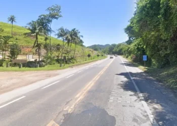 Km 231,5 da BR-101, em Fundão, terá interdição total para fragmentação controlada de rochas nesta terça-feira (7)