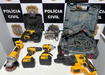 Polícia Civil recupera ferramentas furtadas de obra e prende dois suspeitos em Pinheiros